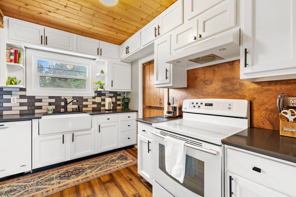 Kitchen is fully stocked and ready to cook in.