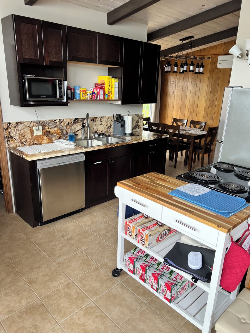 Private kitchen
