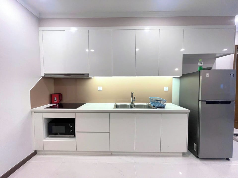 Luxury Apartment, Balcony, Courtyard View | Private kitchen