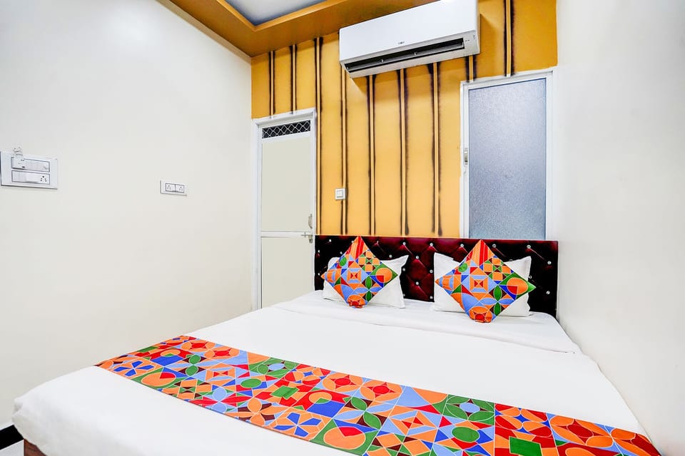 Executive Room | Egyptian cotton sheets, premium bedding, in-room safe, WiFi (free)