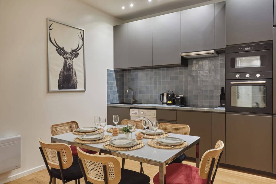 Apartment | Private kitchen | Fridge, microwave, oven, dishwasher