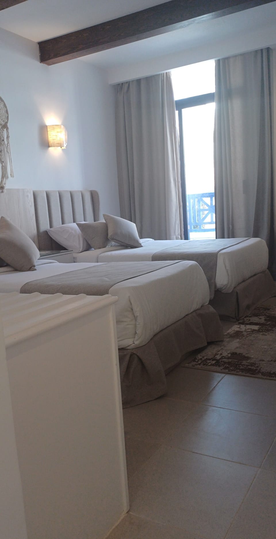Standard Double or Twin Room | WiFi (free)