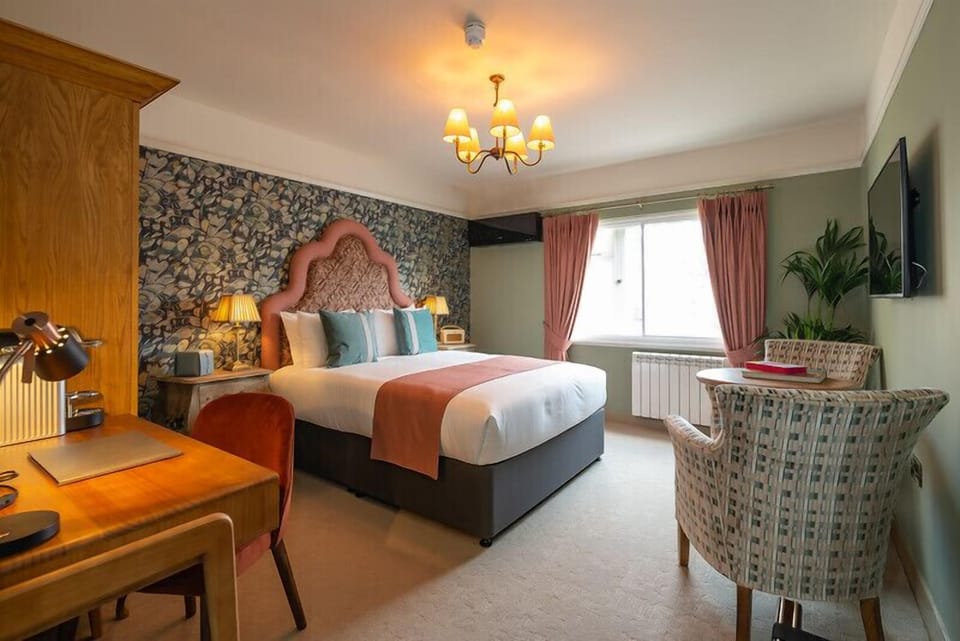 Double Room | Blackout drapes, iron/ironing board