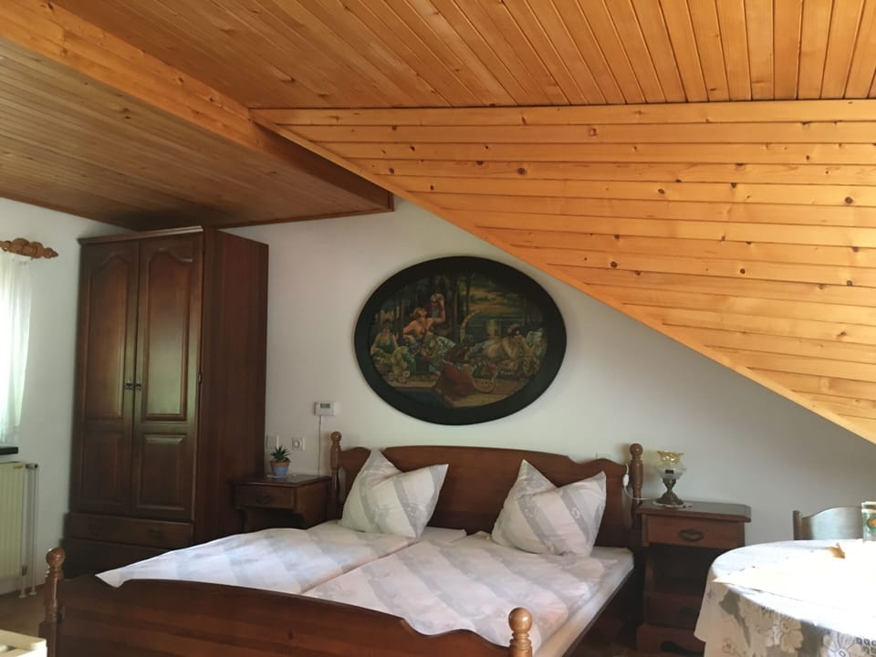 Family Suite, Hill View | Soundproofing, free WiFi