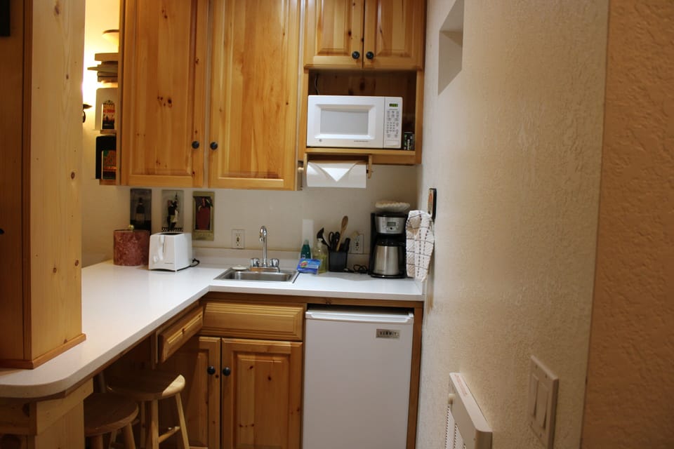 Kitchenette