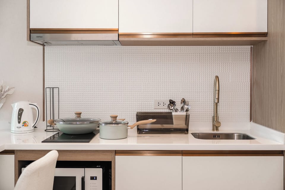 Apartment, Balcony | Private kitchen