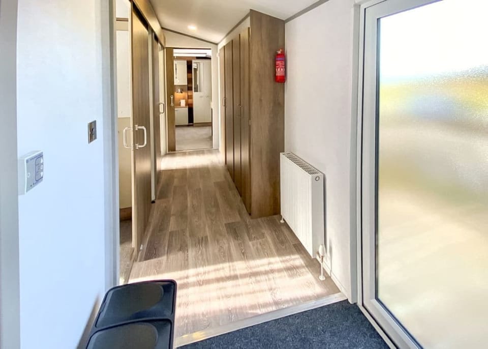 4 Berth Luxury Accessible Lodge No Pets | Bed sheets