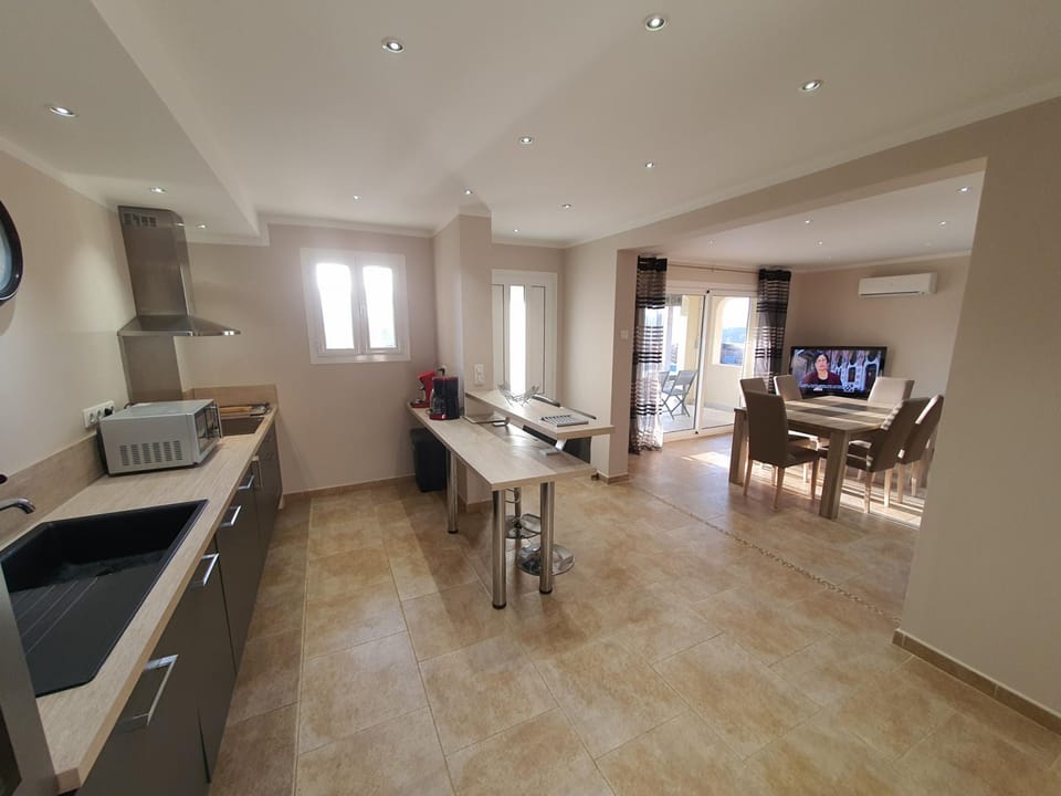 House, Smoking | 2 bedrooms