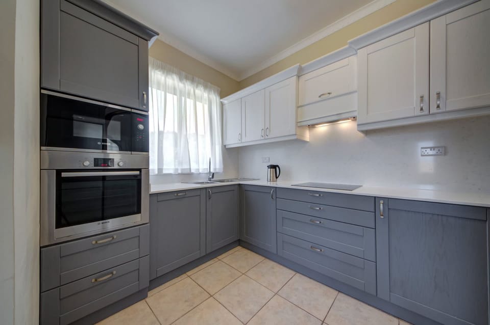 House | 3 bedrooms, Internet