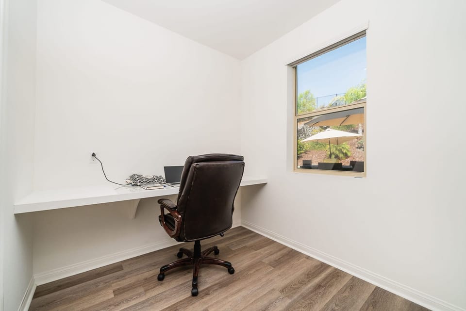 House | 5 bedrooms, high-speed internet