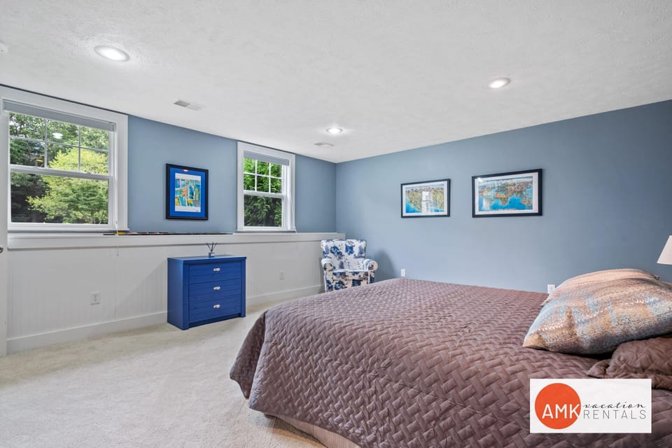 House | 4 bedrooms, desk, high-speed internet