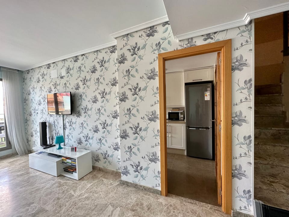 House | 3 bedrooms, Internet