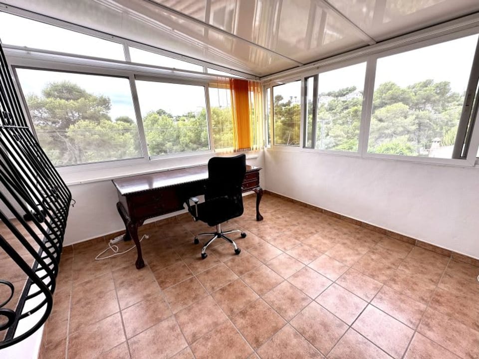 House | 3 bedrooms, high-speed internet