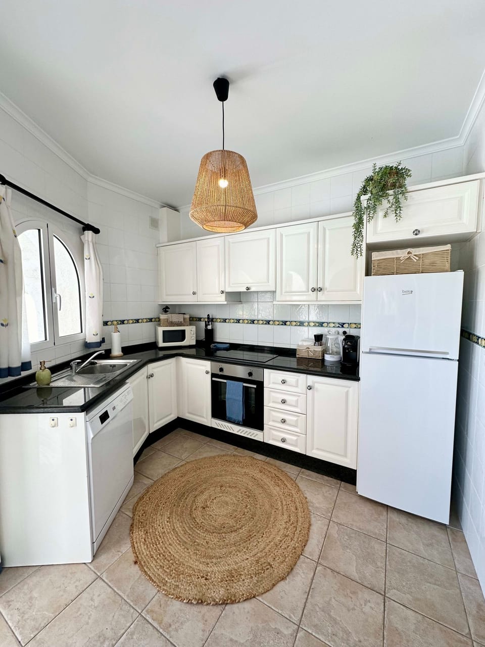 House | 3 bedrooms, high-speed internet