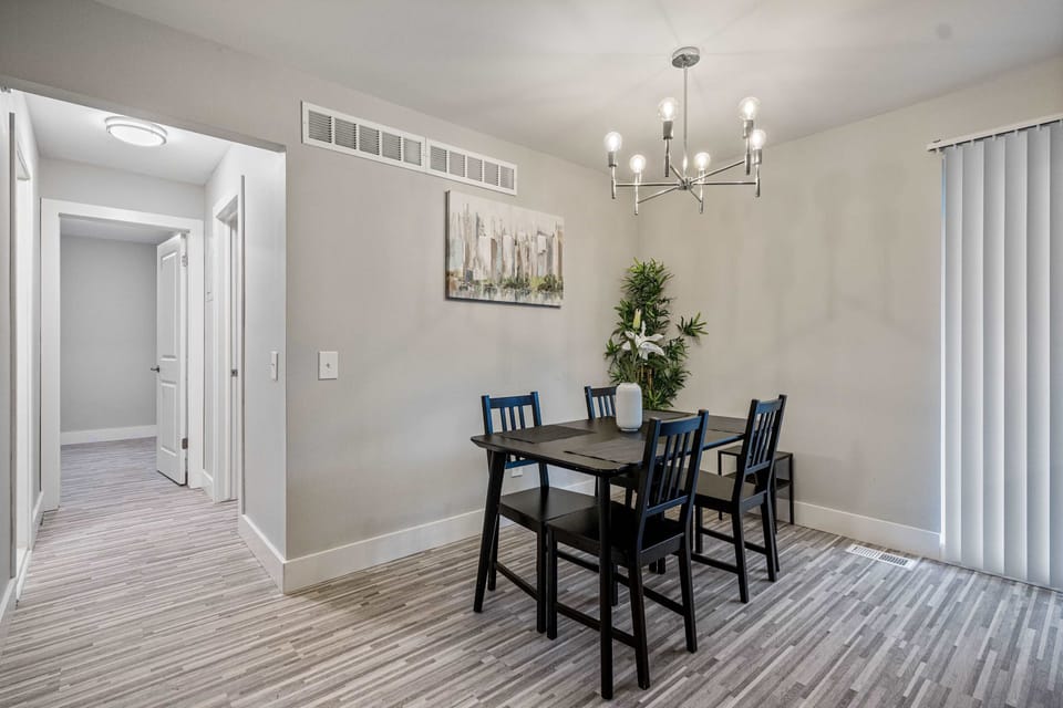 Apartment | 2 bedrooms, Internet