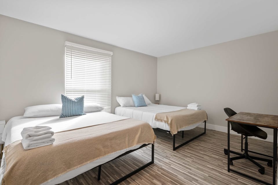 Bright and Airy 2BR 2BA in the Heart of the City Apartment in Rochester