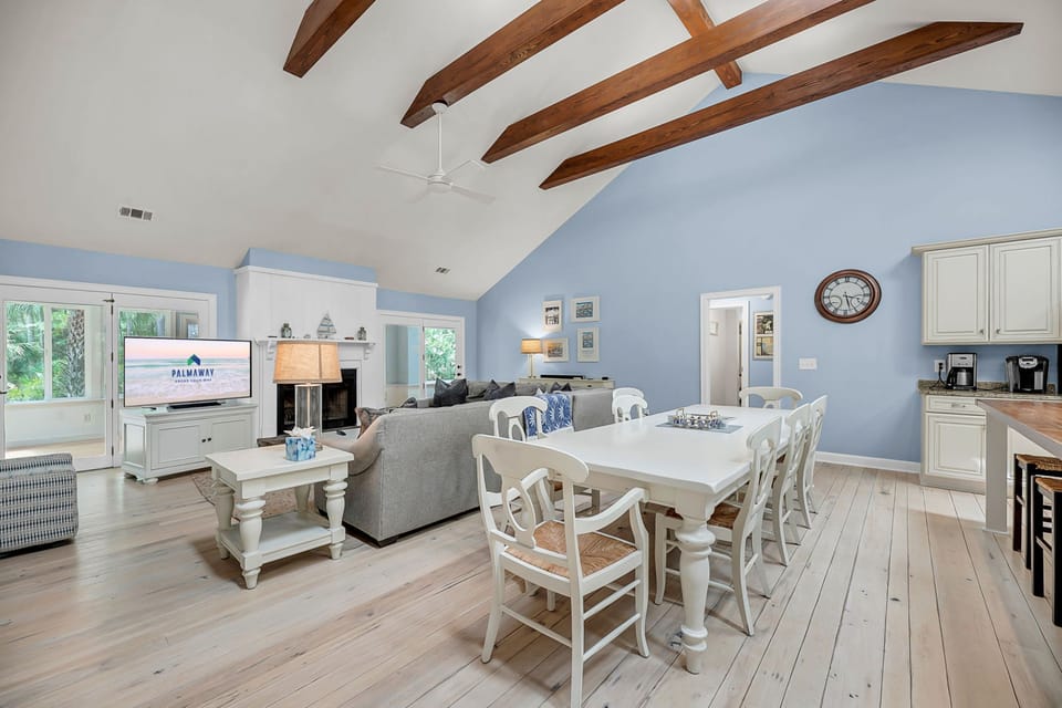 House | 4 bedrooms, high-speed internet