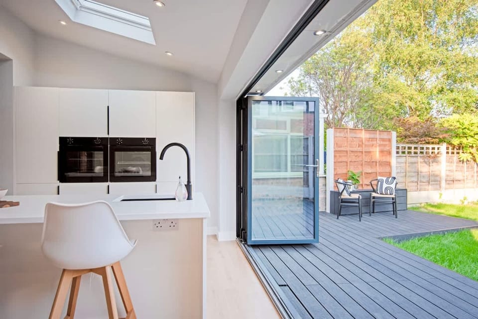 House, Smoking | 3 bedrooms, desk, Internet