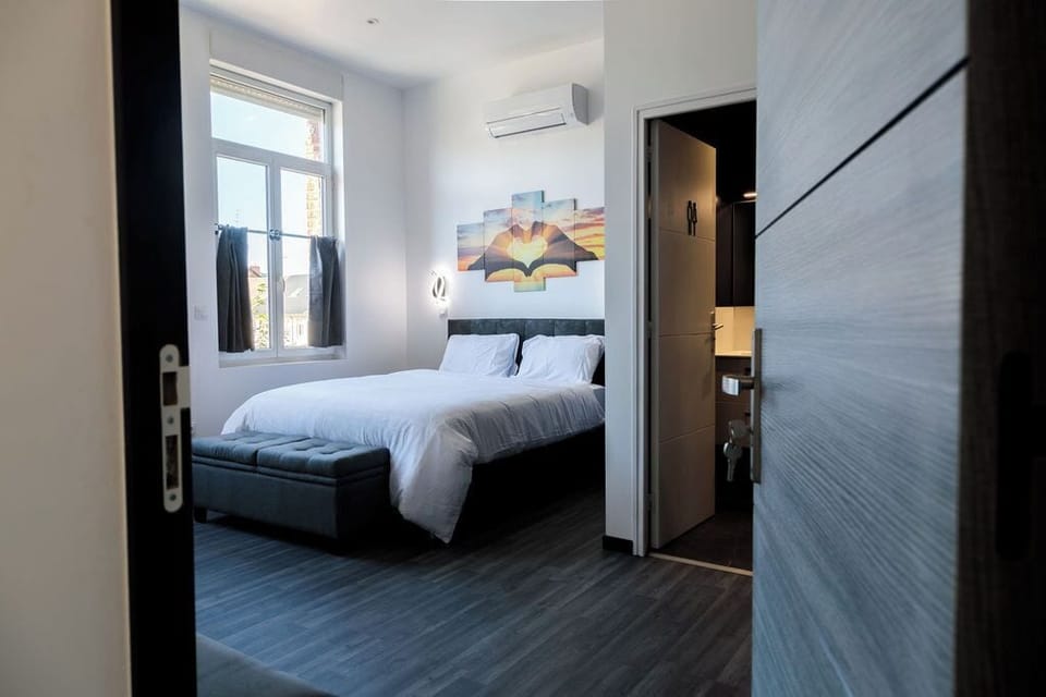 Classic Apartment | Free WiFi