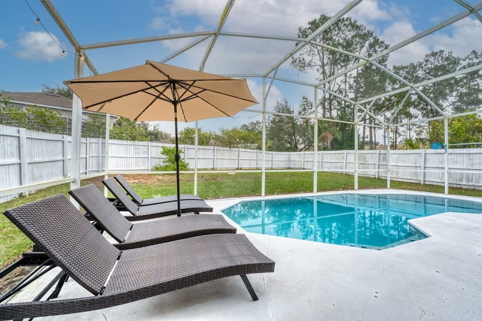 House | 4 bedrooms, high-speed internet
