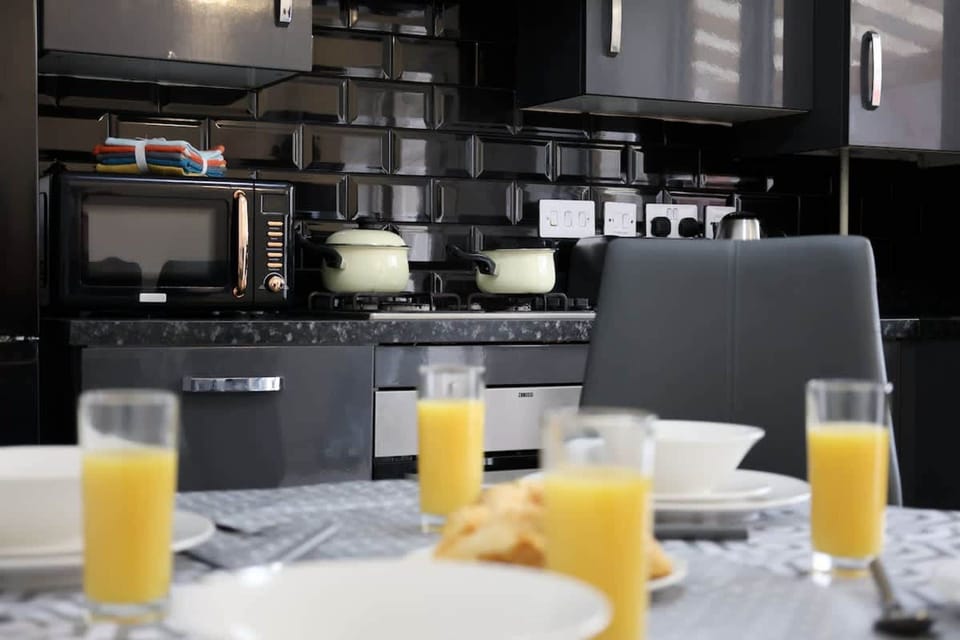 House | 3 bedrooms, Internet