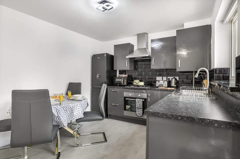 House | 3 bedrooms, Internet
