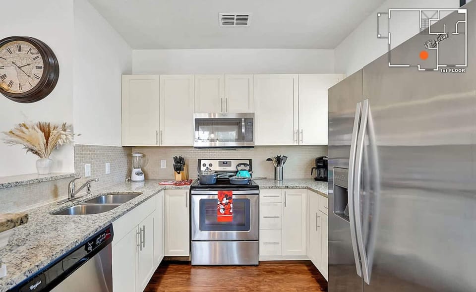 House | 4 bedrooms, high-speed internet