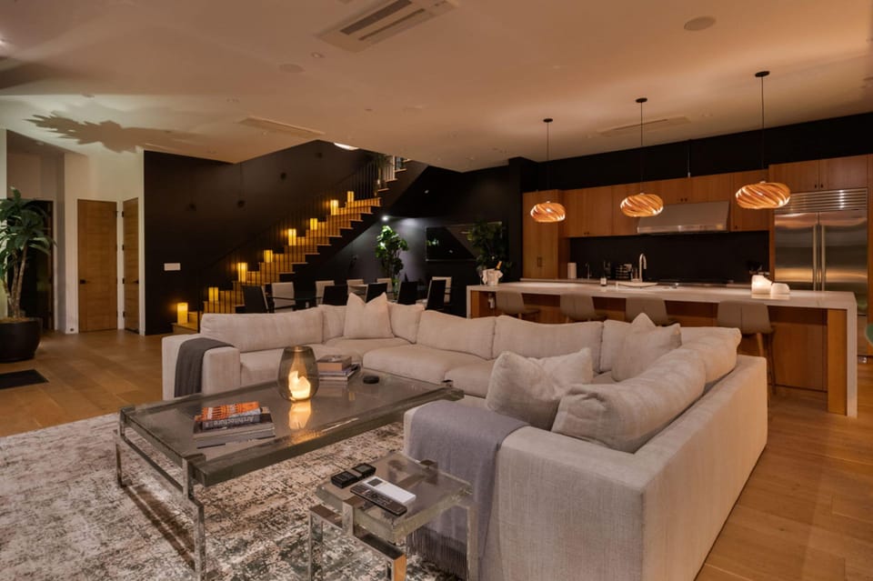 House, Accessible | 4 bedrooms, desk, soundproofing