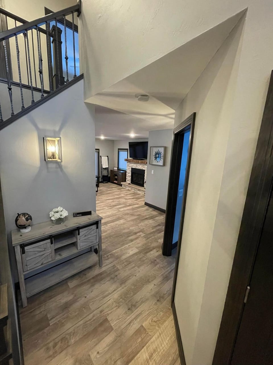 Freshly Updated Lake Michigan Home With Pool House in Kewaunee