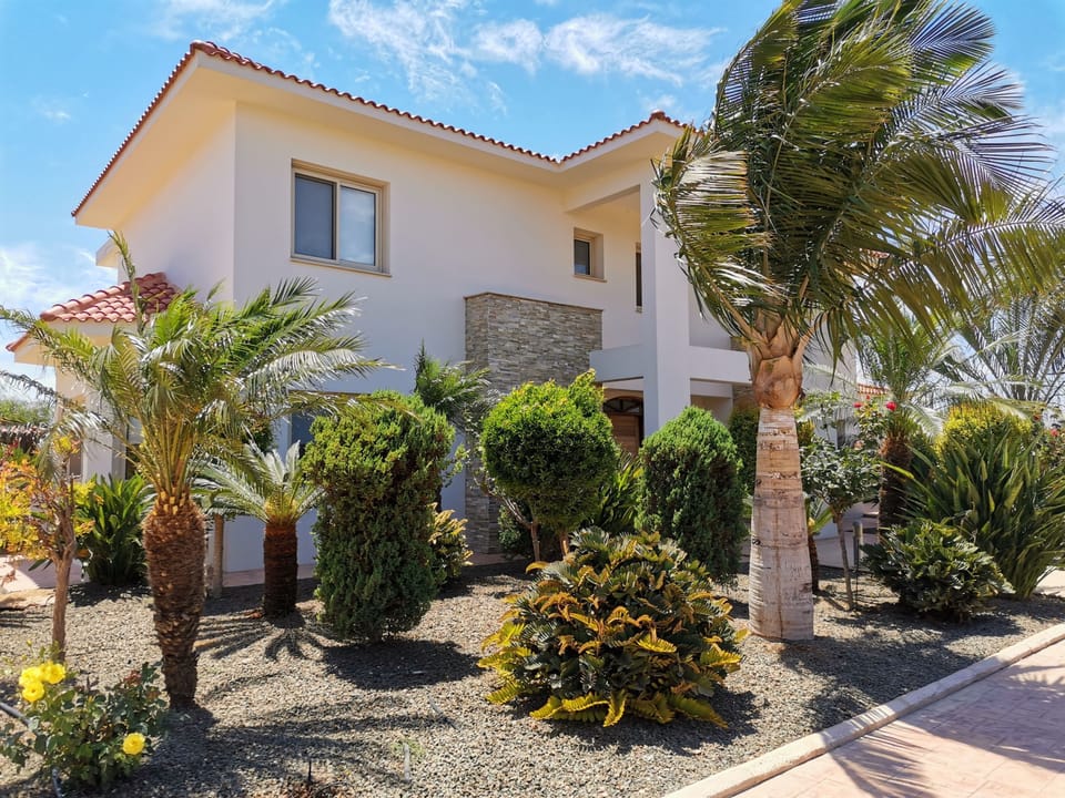 House | Exterior