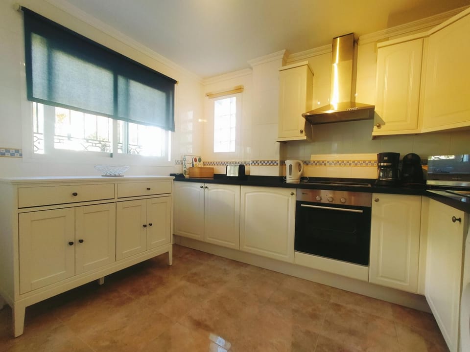 House | 2 bedrooms, Internet