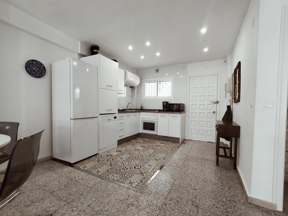 House | 2 bedrooms, high-speed internet