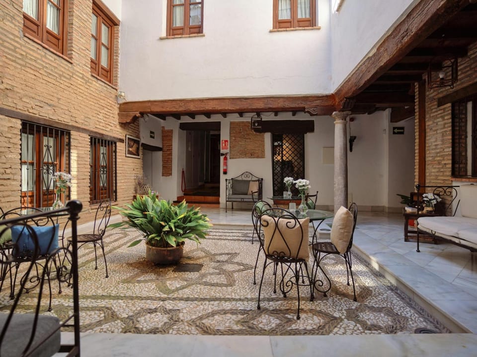 House | 2 bedrooms, soundproofing
