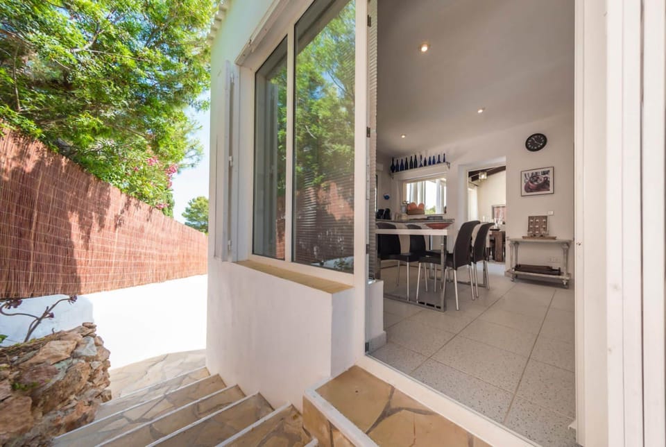 House, Smoking | 4 bedrooms