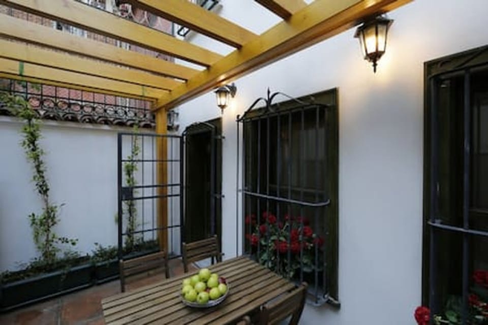 House | 1 bedroom