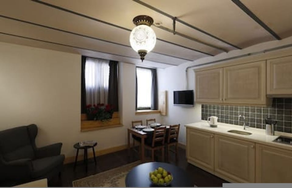 House | 1 bedroom