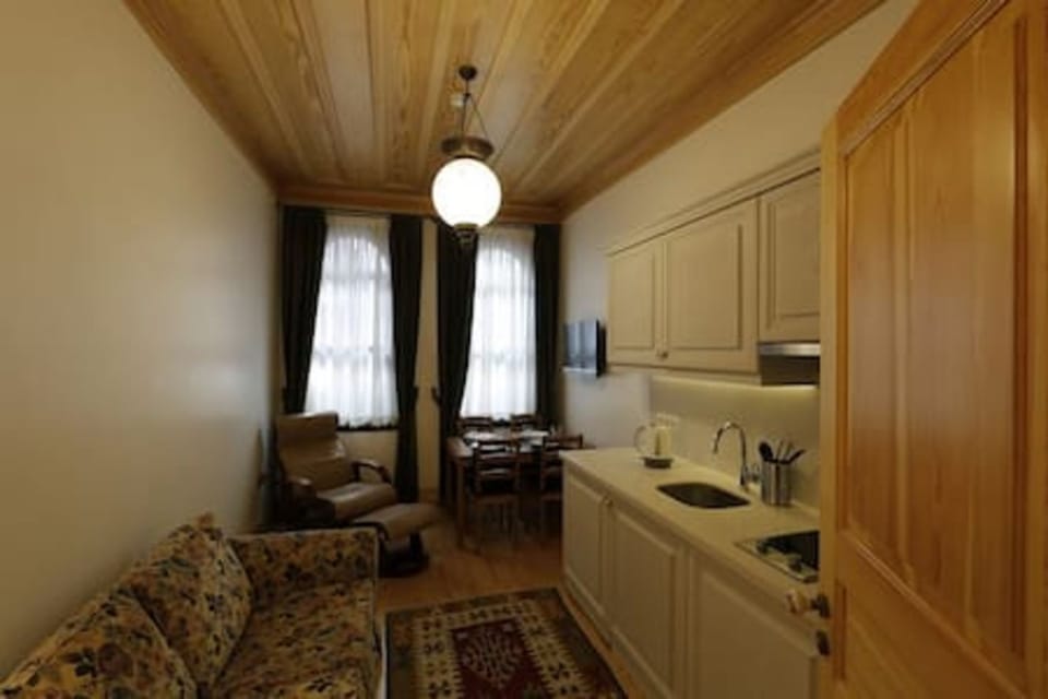 House | 1 bedroom
