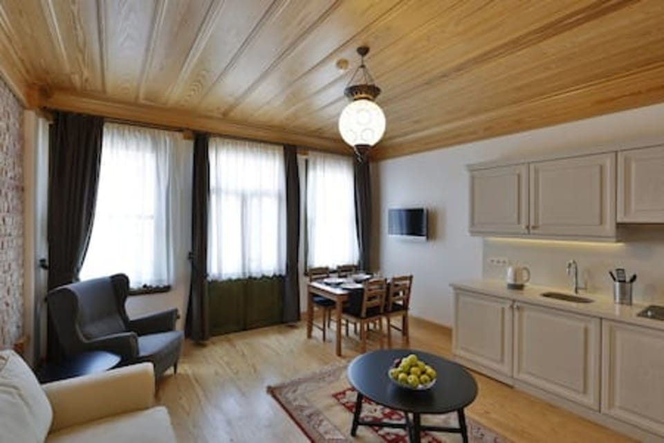 House | 1 bedroom