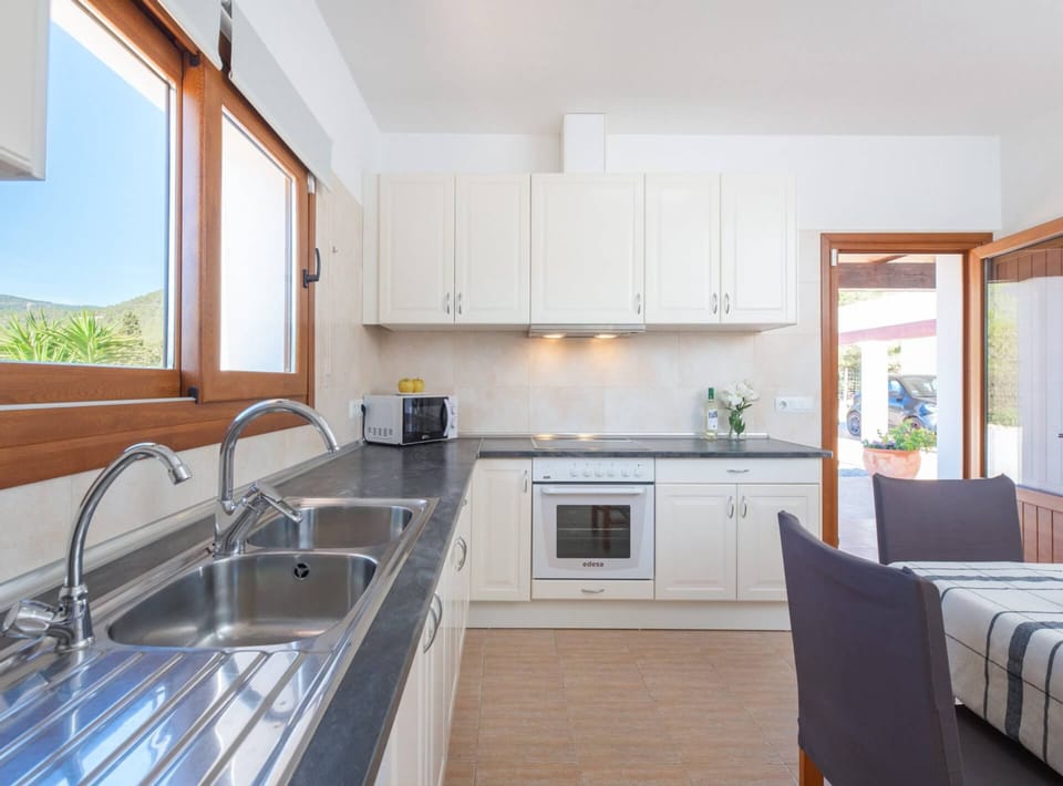 House, Smoking | 3 bedrooms