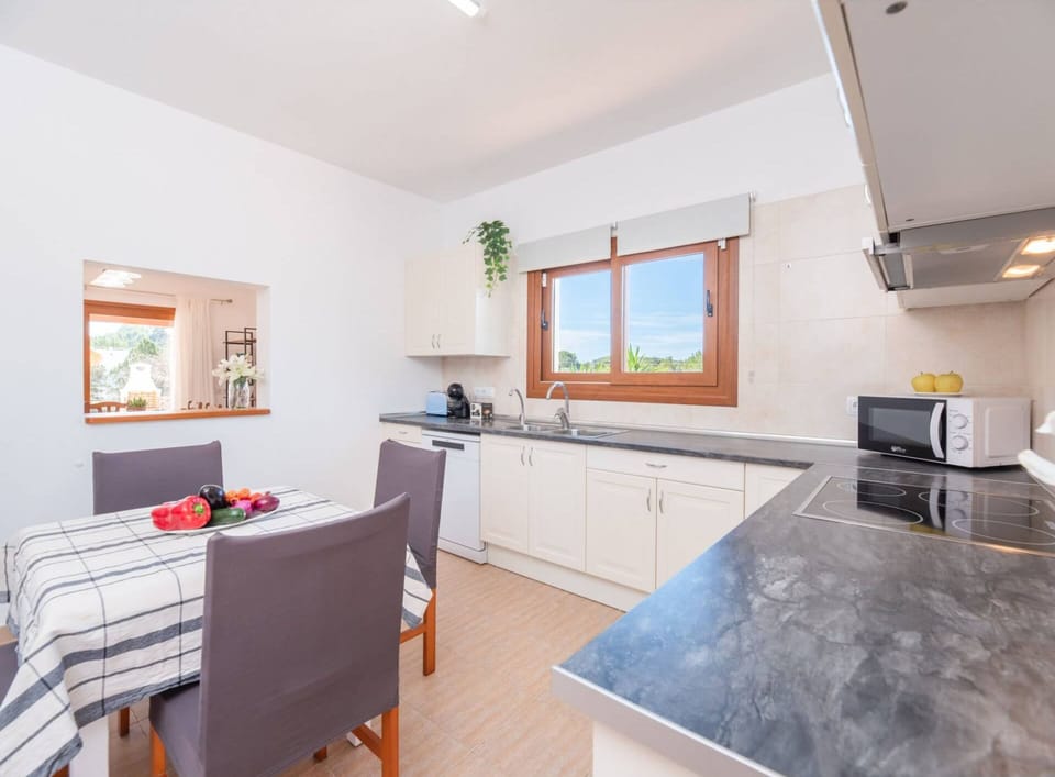 House, Smoking | 3 bedrooms