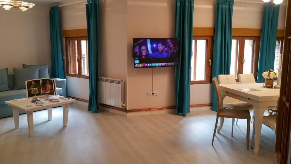 House, Smoking | 4 bedrooms