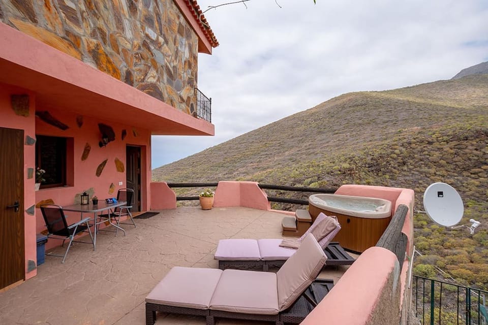House, Smoking | 2 bedrooms