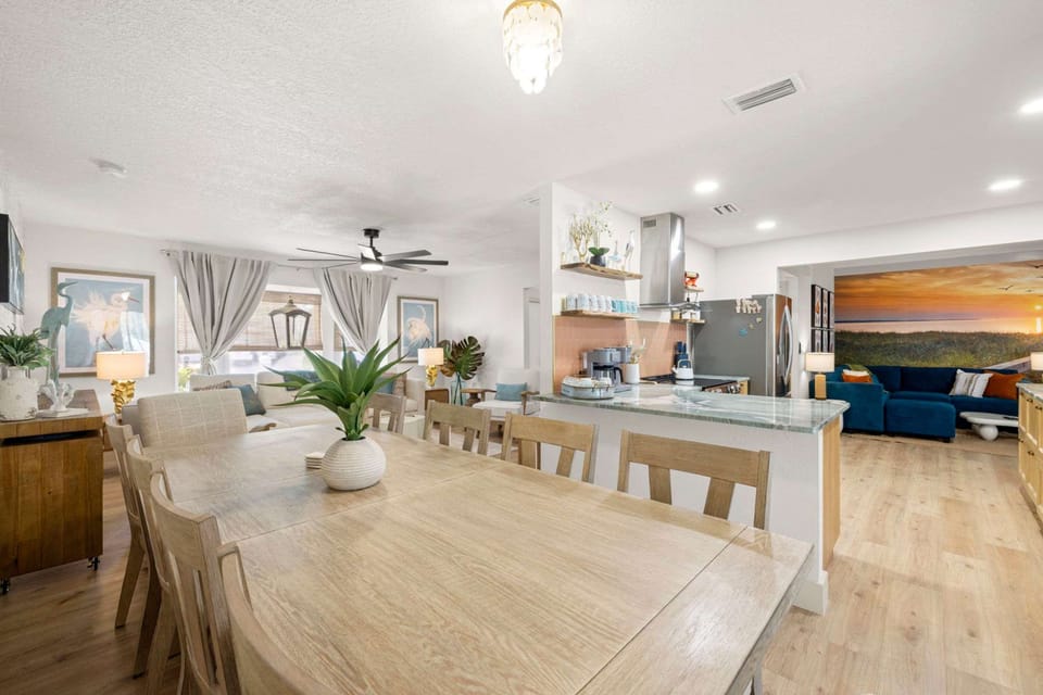 House | 4 bedrooms, high-speed internet