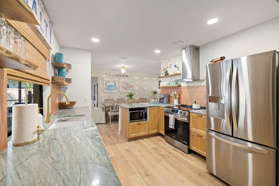House | 4 bedrooms, high-speed internet
