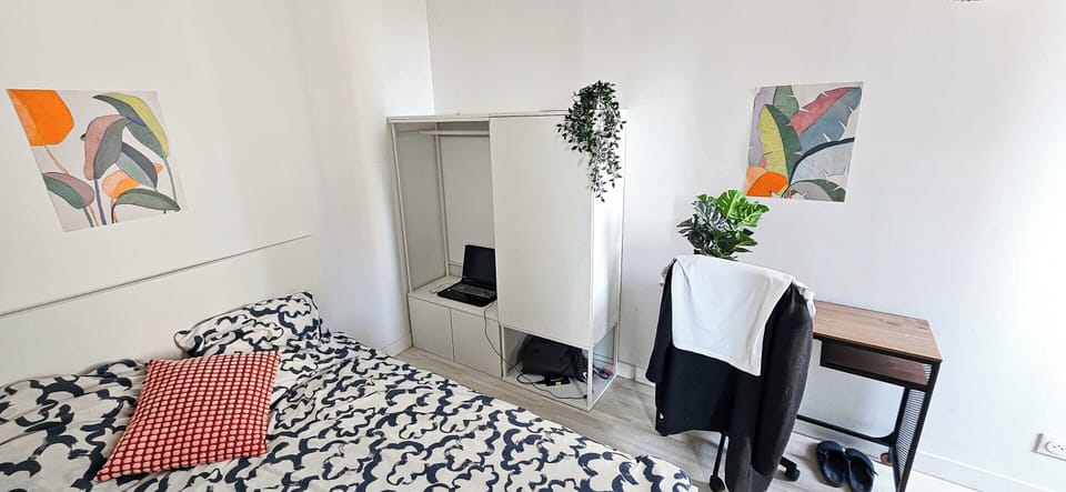 Apartment | 1 bedroom, laptop workspace, iron/ironing board, bed sheets