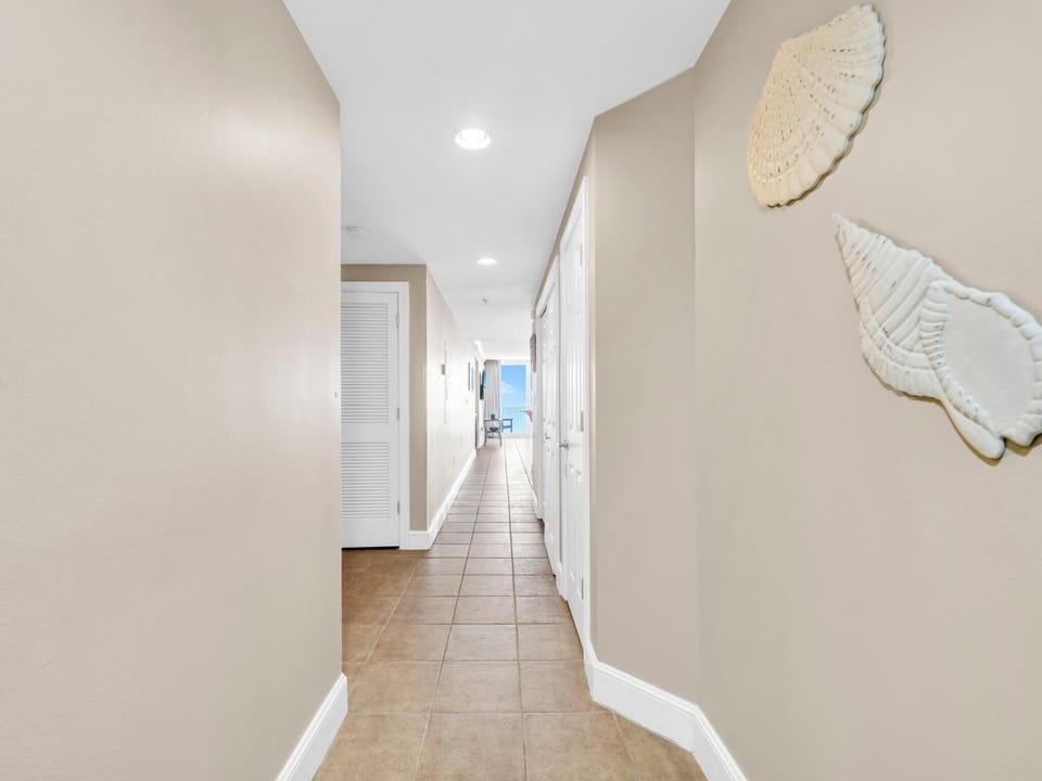 Condo, Multiple Beds (Majestic Beach Towers 2-1608) | Interior