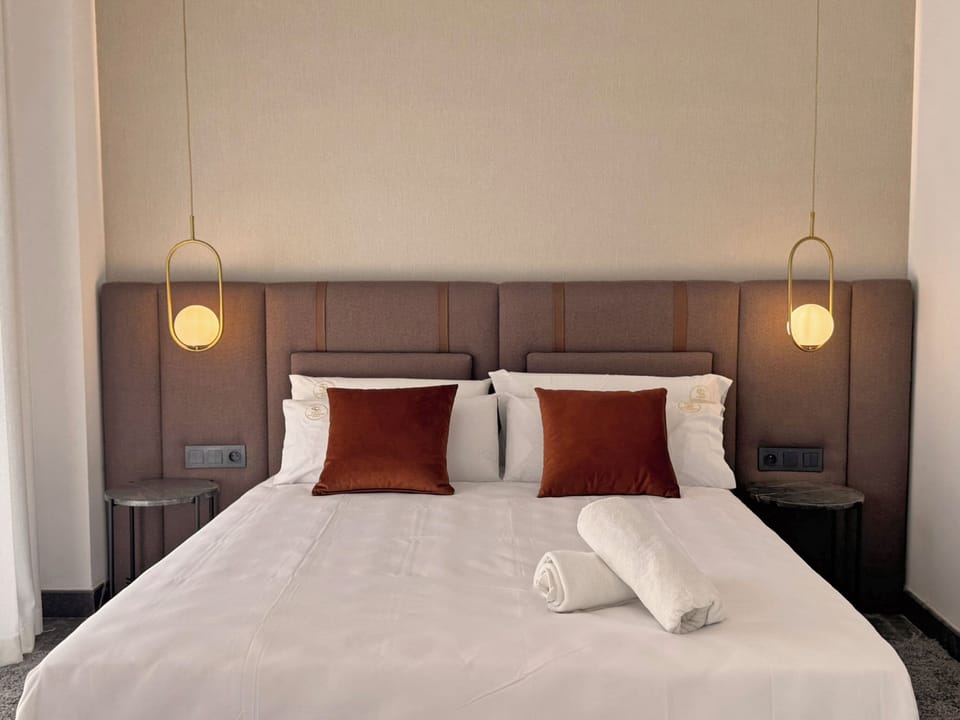 In-room safe, blackout drapes, soundproofing, free WiFi