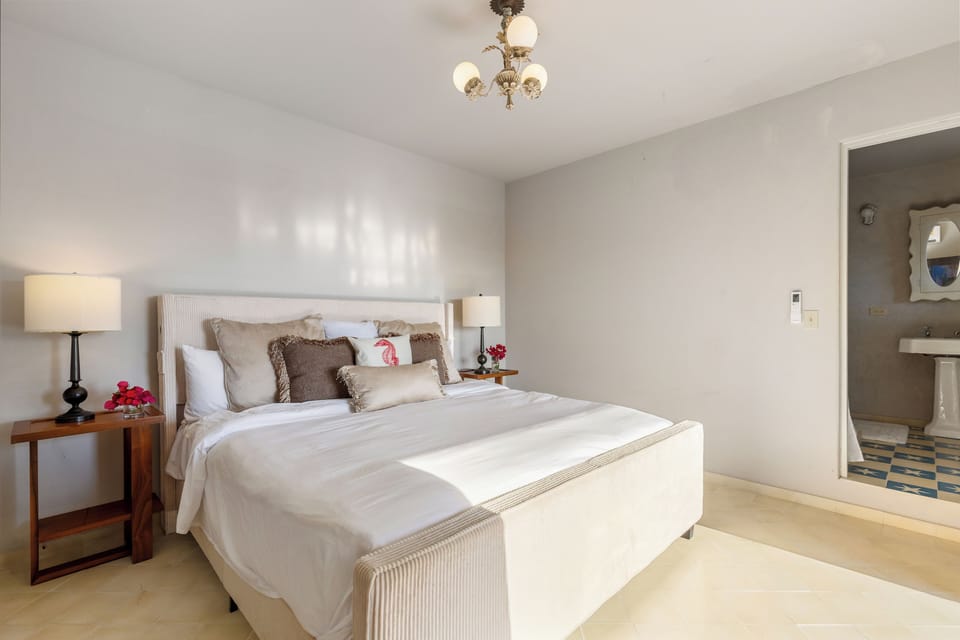 Deluxe Villa, Sea View | WiFi (free), bed sheets