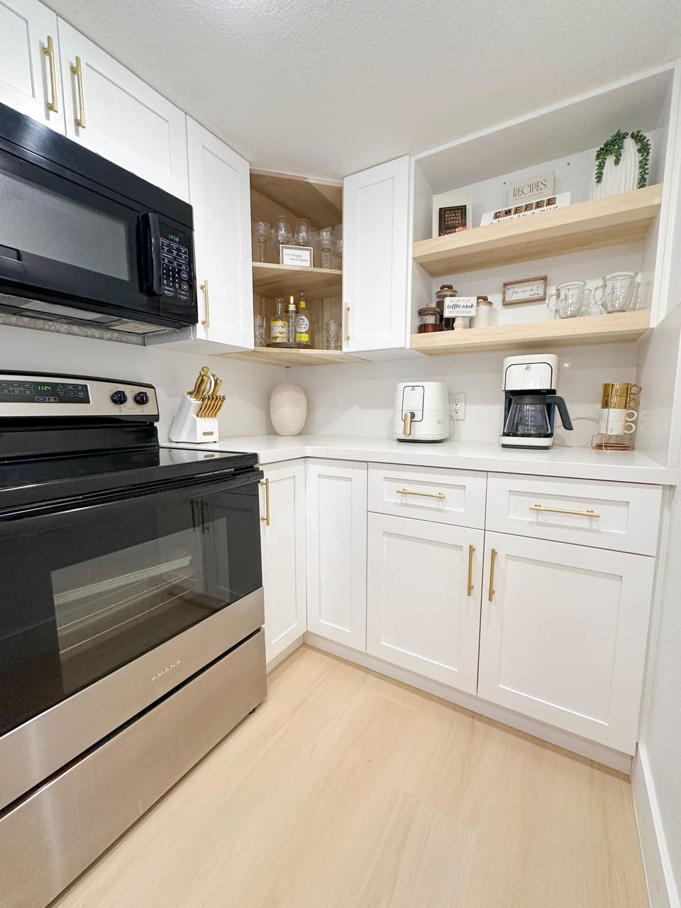 New Huge Kitchen.