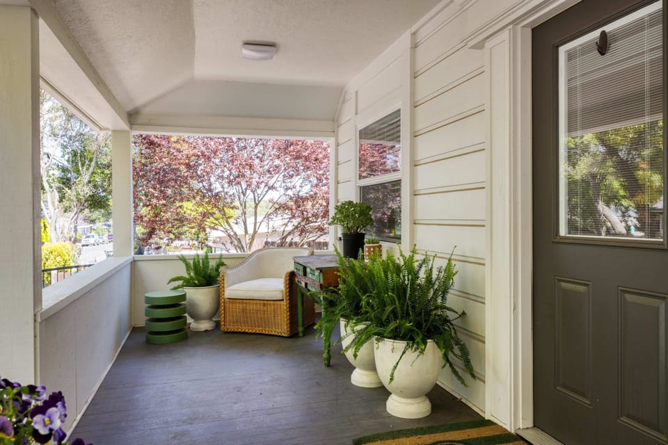 House | 4 bedrooms, desk, high-speed internet